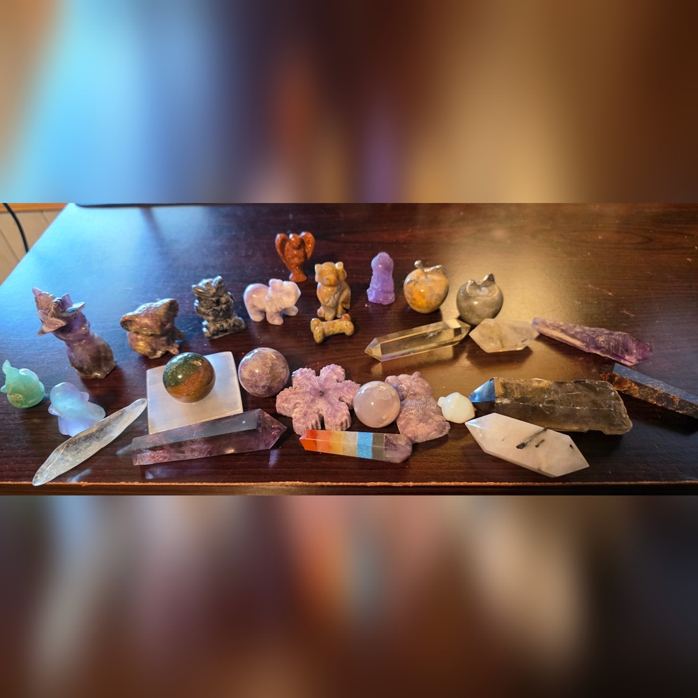 Crystal Lot – Points, Spheres & Figurines – Mixed Crystals & Minerals ✨